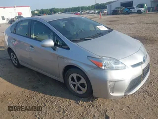 2015 Toyota Prius Four z VIN JTDKN3DU9F1888663, wystawiony jako IAAI lot #42150877 z przebiegiem 138 414 mil mil oraz . Historia ofert i sprzedaży dostępna na DreamBid. Obrazek 1.