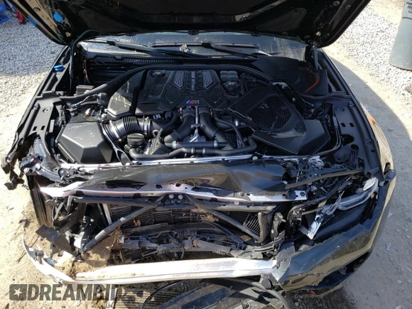 2022 BMW M5 z VIN WBS83CH01NCH75182, wystawiony jako Copart lot #46284903 z przebiegiem Nie podano mil oraz . Historia ofert i sprzedaży dostępna na DreamBid. Obrazek 11.