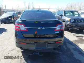 2016 Ford Taurus SHO z VIN 1FAHP2KTXGG153963, wystawiony jako IAAI lot #41825220 z przebiegiem Nie podano mil oraz . Historia ofert i sprzedaży dostępna na DreamBid. Obrazek 15.