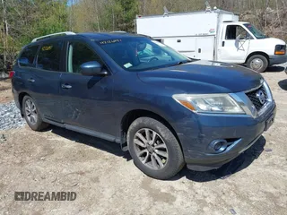 2013 Nissan Pathfinder S with VIN 5N1AR2MM5DC649148, listed as a IAAI auction lot 42126951 with 152,678 mi miles. Bid and sale history available at carsss.com. Image 1.