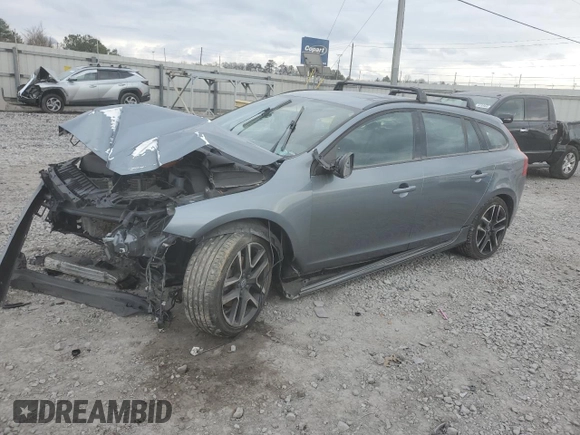 2017 Volvo V60 Dynamic with VIN YV140MEL9H1364252, listed as a Copart auction lot 44056205 with 79,889 mi miles and Salvage Title. Bid and sale history available at carsss.com. Image 1.