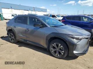 2024 Toyota bZ4X XLE z VIN JTMAAAAA8RA039330, wystawiony jako Copart lot #53122265 z przebiegiem 30 866 mil mil oraz Czysty tytuł • Clean title. Historia ofert i sprzedaży dostępna na DreamBid. Obrazek 4.