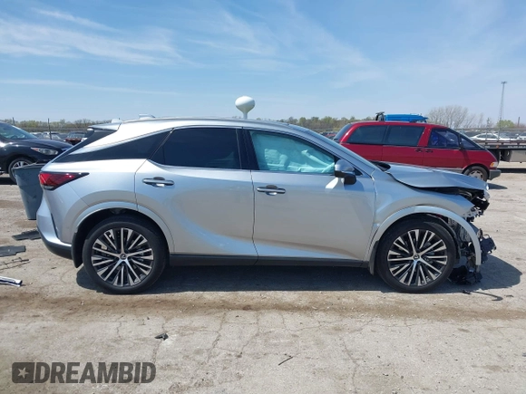 2024 Lexus RX 350 с VIN 2T2BAMCA6RC051132, выставлен на аукционе IAAI как лот 42041155 с пробегом 10 987 миль миль и . История ставок и продаж доступна на DreamBid. Изображение 14.