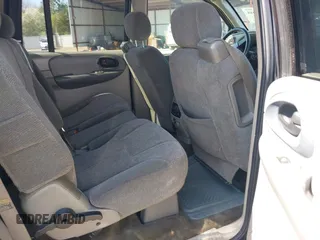 2004 Chevrolet TrailBlazer EXT LT with VIN 1GNET16S046124176, listed as a IAAI auction lot 41784048 with 186,297 mi miles. Bid and sale history available at carsss.com. Image 8.