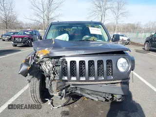 2015 Jeep Patriot Latitude with VIN 1C4NJRFB0FD245169, listed as a IAAI auction lot 41612404 with 68,065 mi miles and . Bid and sale history available at DreamBid. Image 6.