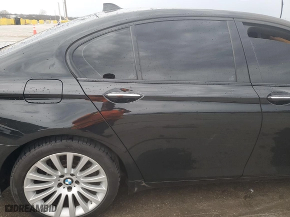 2009 BMW 7 Series 750i with VIN WBAKA83589CY33694, listed as a Copart auction lot 47671345 with 0 mi miles and Salvage Title. Bid and sale history available at carsss.com. Image 10.