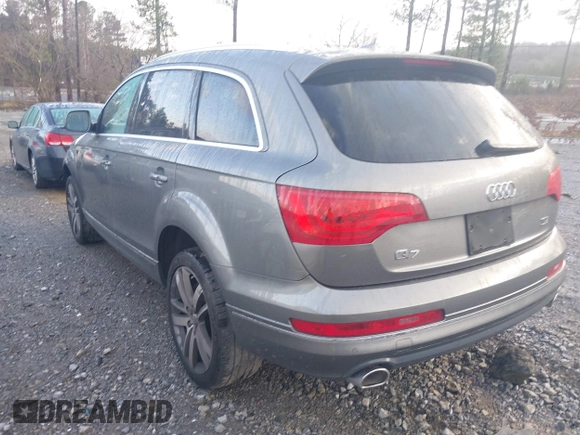 2014 Audi Q7 Premium Plus with VIN WA1LMAFE9ED017240, listed as a IAAI auction lot 41666297 with 136,342 mi miles and . Bid and sale history available at DreamBid. Image 3.
