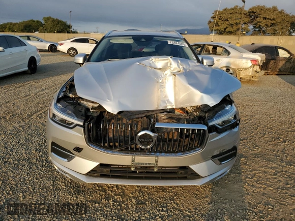 2020 Volvo XC60 Inscription z VIN YV4102DL5L1507993, wystawiony jako Copart lot #76324584 z przebiegiem 60 454 mil mil oraz Szkoda całkowita • Salvage title. Historia ofert i sprzedaży dostępna na DreamBid. Obrazek 5.