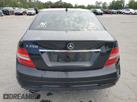 2013 Mercedes-Benz C 250 Sport z VIN WDDGF4HBXDR269348, wystawiony jako Copart lot #54330045 z przebiegiem 102 144 mil mil oraz Szkoda całkowita • Salvage title. Historia ofert i sprzedaży dostępna na DreamBid. Obrazek 6.