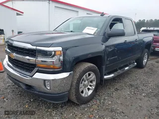 2018 Chevrolet Silverado 1500 LT with VIN 1GCVKREH4JZ253841, listed as a IAAI auction lot 41031687 with 56,539 mi miles. Bid and sale history available at carsss.com. Image 17.