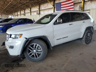 2017 Jeep Grand Cherokee Limited with VIN 1C4RJEBG5HC793379, listed as a Copart auction lot 59575685 with 207,307 mi miles and Salvage title. Bid and sale history available at DreamBid. Image 1.