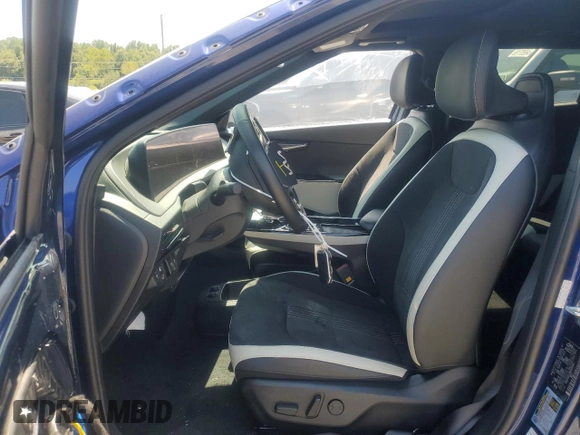2022 Kia EV6 GT-Line with VIN KNDC4DLC0N5055461, listed as a Copart auction lot 67280534 with 26,720 mi miles and Salvage Title. Bid and sale history available at carsss.com. Image 7.