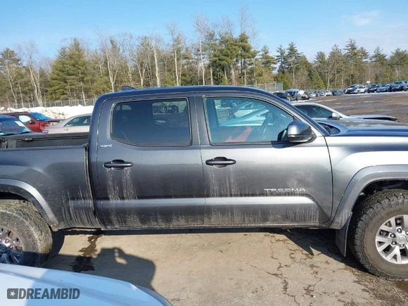 2016 Toyota Tacoma SR5 with VIN 3TMDZ5BN1GM010492, listed as a IAAI auction lot 41688546 with NaN miles. Bid and sale history available at carsss.com. Image 14.