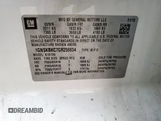 2016 Chevrolet Tahoe LT z VIN 1GNSKBKC7GR256834, wystawiony jako Copart lot #58178715 z przebiegiem 218 946 mil mil oraz Szkoda całkowita • Salvage title. Historia ofert i sprzedaży dostępna na DreamBid. Obrazek 13.