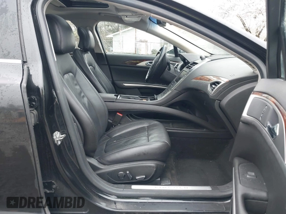 2014 Lincoln MKZ Hybrid with VIN 3LN6L2LU1ER821588, listed as a IAAI auction lot 42017129 with 151,339 mi miles and . Bid and sale history available at DreamBid. Image 5.