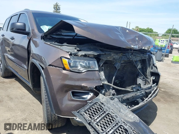 2020 Jeep Grand Cherokee Altitude with VIN 1C4RJEAG3LC220295, listed as a IAAI auction lot 42118183 with 104,097 mi miles and . Bid and sale history available at DreamBid. Image 6.