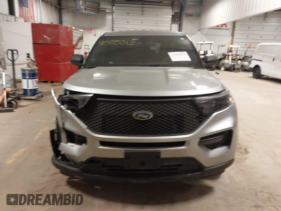 2023 Ford Police Interceptor Utility z VIN 1FM5K8AB3PGA35241, wystawiony jako IAAI lot #41505013 z przebiegiem 13 136 mil mil oraz . Historia ofert i sprzedaży dostępna na DreamBid. Obrazek 12.