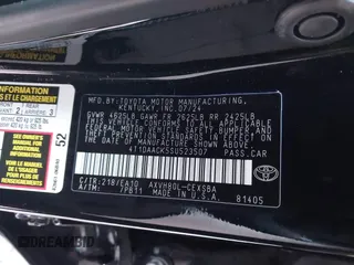 2025 Toyota Camry LE z VIN 4T1DAACK5SU523507, wystawiony jako IAAI lot #41389041 z przebiegiem 5 027 mil mil oraz . Historia ofert i sprzedaży dostępna na DreamBid. Obrazek 9.