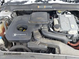 2014 Ford Fusion SE Hybrid with VIN 3FA6P0LUXER172442, listed as a IAAI auction lot 41623540 with 195,843 mi miles. Bid and sale history available at carsss.com. Image 10.