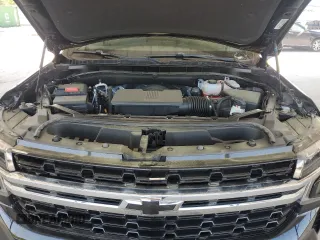 2023 Chevrolet Tahoe LS z VIN 1GNSCMKD5PR356819, wystawiony jako Copart lot #52676795 z przebiegiem 5 624 mil mil oraz Szkoda całkowita • Salvage title. Historia ofert i sprzedaży dostępna na DreamBid. Obrazek 12.