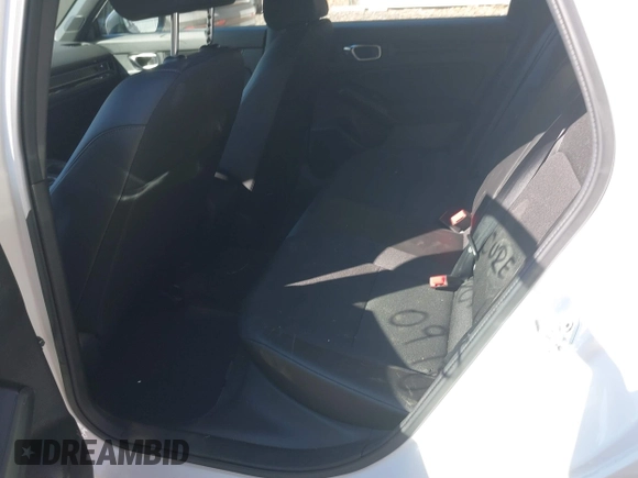 2025 Honda Civic Sport z VIN 2HGFE2F59SH516089, wystawiony jako IAAI lot #41772188 z przebiegiem 975 mil mil oraz . Historia ofert i sprzedaży dostępna na DreamBid. Obrazek 8.