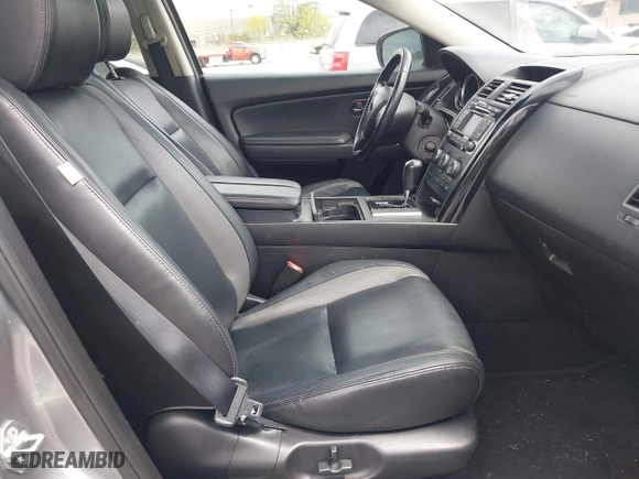 2011 Mazda CX-9 Touring with VIN JM3TB2CV0B0331326, listed as a IAAI auction lot 41988142 with 148,309 mi miles. Bid and sale history available at carsss.com. Image 5.