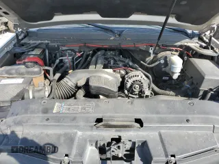2008 Chevrolet Suburban 3LT z VIN 3GNFC16048G136659, wystawiony jako Copart lot #56365625 z przebiegiem 206 136 mil mil oraz Czysty tytuł • Clean title. Historia ofert i sprzedaży dostępna na DreamBid. Obrazek 12.