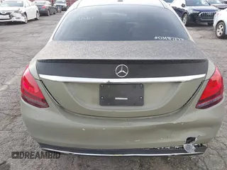 2019 Mercedes-Benz C 300 with VIN 55SWF8DB5KU316922, listed as a IAAI auction lot 41522138 with 96,038 mi miles and . Bid and sale history available at DreamBid. Image 6.