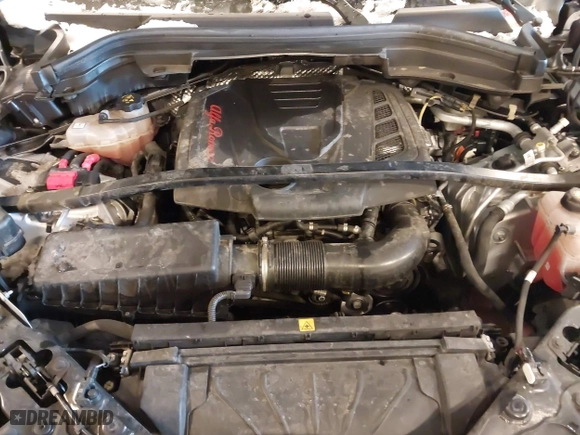 2020 Alfa Romeo Stelvio Sport with VIN ZASPAKAN7L7C97725, listed as a IAAI auction lot 41627878 with 43,523 mi miles. Bid and sale history available at carsss.com. Image 10.