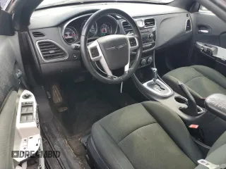 2011 Chrysler 200 Touring with VIN 1C3BC2EB1BN592637, listed as a Copart auction lot 49048255 with 106,603 mi miles and Salvage Title. Bid and sale history available at carsss.com. Image 8.