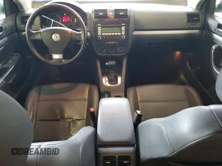 2009 Volkswagen Jetta SE z VIN 3VWRZ71KX9M167334, wystawiony jako Copart lot #63056825 z przebiegiem 187 466 mil mil oraz Szkoda całkowita • Salvage title. Historia ofert i sprzedaży dostępna na DreamBid. Obrazek 8.