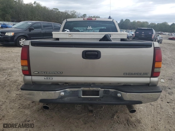 2002 Chevrolet Silverado 1500 LT with VIN 2GCEC19T921165231, listed as a Copart auction lot 80653194 with 0 mi miles and Salvage Title. Bid and sale history available at carsss.com. Image 6.