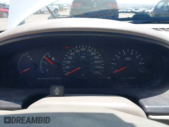 1995 Dodge Neon Competition z VIN 1B3ES47C9SD148684, wystawiony jako IAAI lot #42293887 z przebiegiem 216 692 mil mil oraz . Historia ofert i sprzedaży dostępna na DreamBid. Obrazek 7.