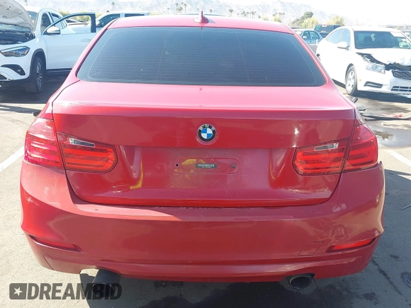 2014 BMW 3 Series 328i with VIN WBA3C1C56EK108875, listed as a IAAI auction lot 41947800 with 91,028 mi miles. Bid and sale history available at carsss.com. Image 17.