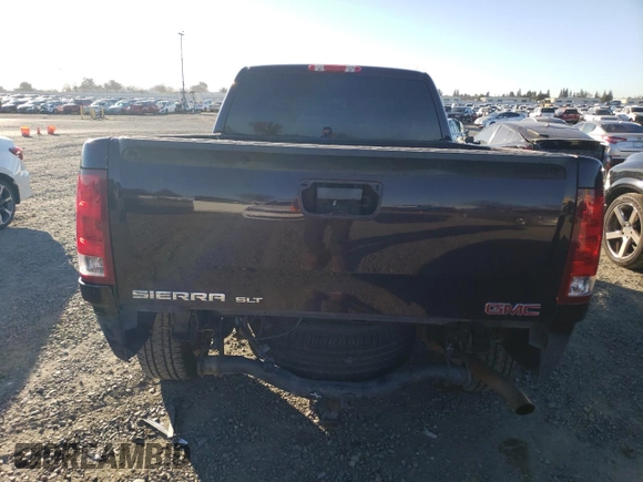 2008 GMC Sierra 1500 with VIN 2GTFK19Y881142390, listed as a Copart auction lot 89091085 with 238,308 mi miles and Salvage Title. Bid and sale history available at DreamBid. Image 6.