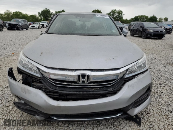2017 Honda Accord Touring with VIN JHMCR6F73HC017636, listed as a Copart auction lot 56334425 with 95,647 mi miles and Salvage title. Bid and sale history available at DreamBid. Image 5.