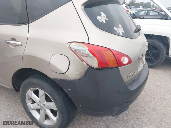 2010 Nissan Murano S with VIN JN8AZ1MU1AW007586, listed as a IAAI auction lot 41832185 with 226,540 mi miles. Bid and sale history available at carsss.com. Image 6.