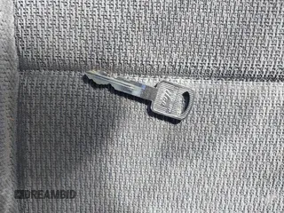 2004 Ford F-250 XL с VIN 1FTNW21L24EA16797, выставлен на аукционе IAAI как лот 41747547 с пробегом Не указан миль и . История ставок и продаж доступна на DreamBid. Изображение 11.