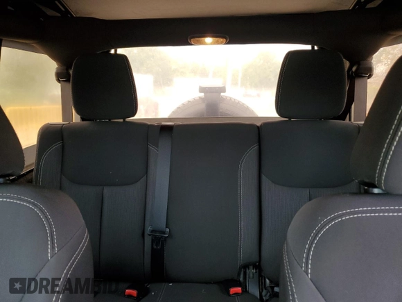 2016 Jeep Wrangler Unlimited Sahara with VIN 1C4BJWEG8GL150249, listed as a Copart auction lot 57574525 with 104,206 mi miles and Salvage title. Bid and sale history available at DreamBid. Image 10.
