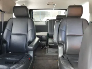 2014 Cadillac Escalade Premium z VIN 1GYS4CEF5ER221795, wystawiony jako Copart lot #55036035 z przebiegiem 136 606 mil mil oraz Szkoda całkowita • Salvage title. Historia ofert i sprzedaży dostępna na DreamBid. Obrazek 10.