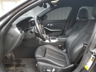 2021 BMW 3 Series 330i z VIN 3MW5R1J05M8C17195, wystawiony jako Copart lot #51162815 z przebiegiem 64 291 mil mil oraz Szkoda całkowita • Salvage title. Historia ofert i sprzedaży dostępna na DreamBid. Obrazek 7.