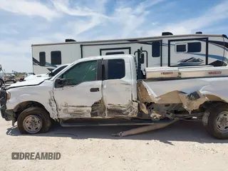 2019 Ford F-250 XL with VIN 1FT7X2B62KED96266, listed as a IAAI auction lot 42240266 with 130,536 mi miles and . Bid and sale history available at DreamBid. Image 14.