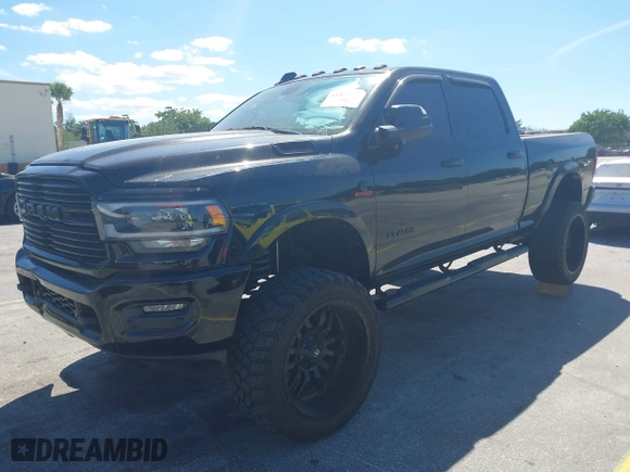 2019 Ram 2500 Laramie with VIN 3C6UR5FLXKG710325, listed as a IAAI auction lot 41853777 with 104,286 mi miles. Bid and sale history available at carsss.com. Image 20.
