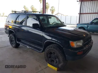 1996 Toyota 4Runner SR5 z VIN JT3HN86R7T0008954, wystawiony jako IAAI lot #41841718 z przebiegiem 239 359 mil mil oraz . Historia ofert i sprzedaży dostępna na DreamBid. Obrazek 1.