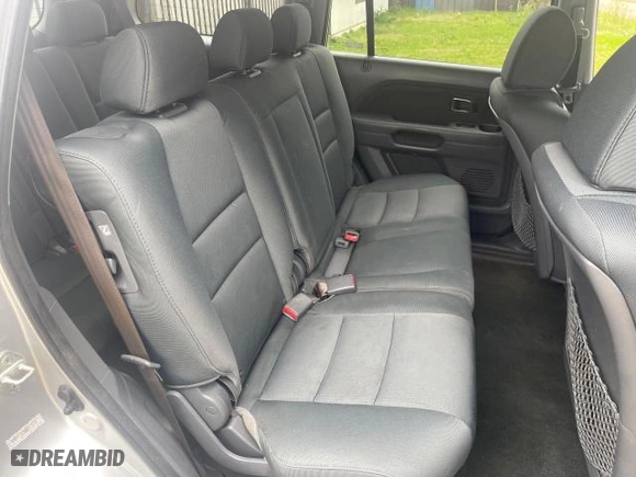 2008 Honda Pilot VP with VIN 5FNYF18208B012613, listed as a Copart auction lot 50108885 with 137,839 mi miles and Clean Title. Bid and sale history available at carsss.com. Image 6.