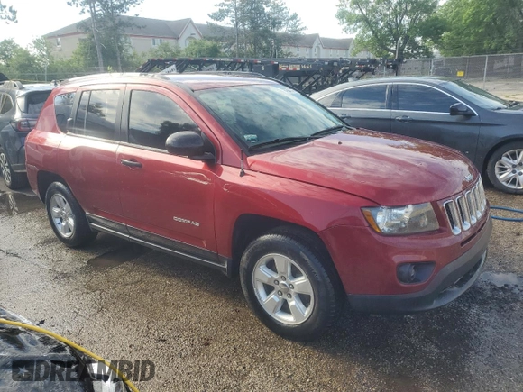 2016 Jeep Compass Sport z VIN 1C4NJCBA2GD575407, wystawiony jako Copart lot #62019065 z przebiegiem 116 721 mil mil oraz Czysty tytuł • Clean title. Historia ofert i sprzedaży dostępna na DreamBid. Obrazek 4.