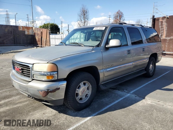 2000 GMC Yukon XL SLT with VIN 3GKFK16T3YG132578, listed as a Copart auction lot 43874005 with 178,895 mi miles and Salvage Title. Bid and sale history available at carsss.com. Image 1.