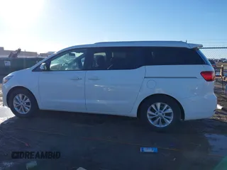 2017 Kia Sedona LX with VIN KNDMB5C15H6315754, listed as a IAAI auction lot 41428668 with 46,023 mi miles. Bid and sale history available at carsss.com. Image 14.