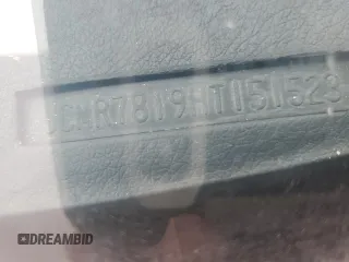 1987 Jeep Cherokee z VIN 1JCMR7819HT151523, wystawiony jako Copart lot #51586765 z przebiegiem 113 668 mil mil oraz Szkoda całkowita • Salvage title. Historia ofert i sprzedaży dostępna na DreamBid. Obrazek 12.