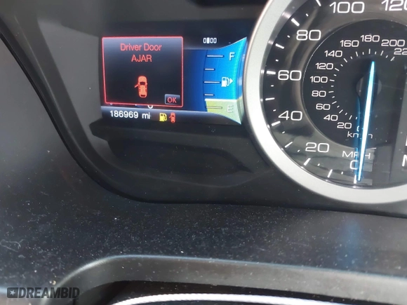 2013 Ford Explorer Limited with VIN 1FM5K8F89DGA61027, listed as a IAAI auction lot 41493307 with 186,969 mi miles. Bid and sale history available at carsss.com. Image 15.